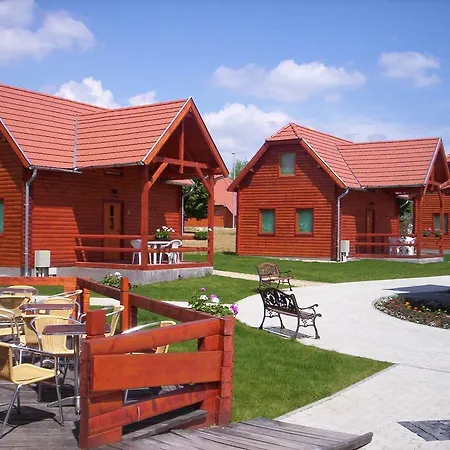 Aquatherma Termalfalu Feriepark Zalaegerszeg