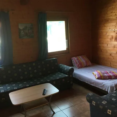 Holiday park Aquatherma Termalfalu Es *